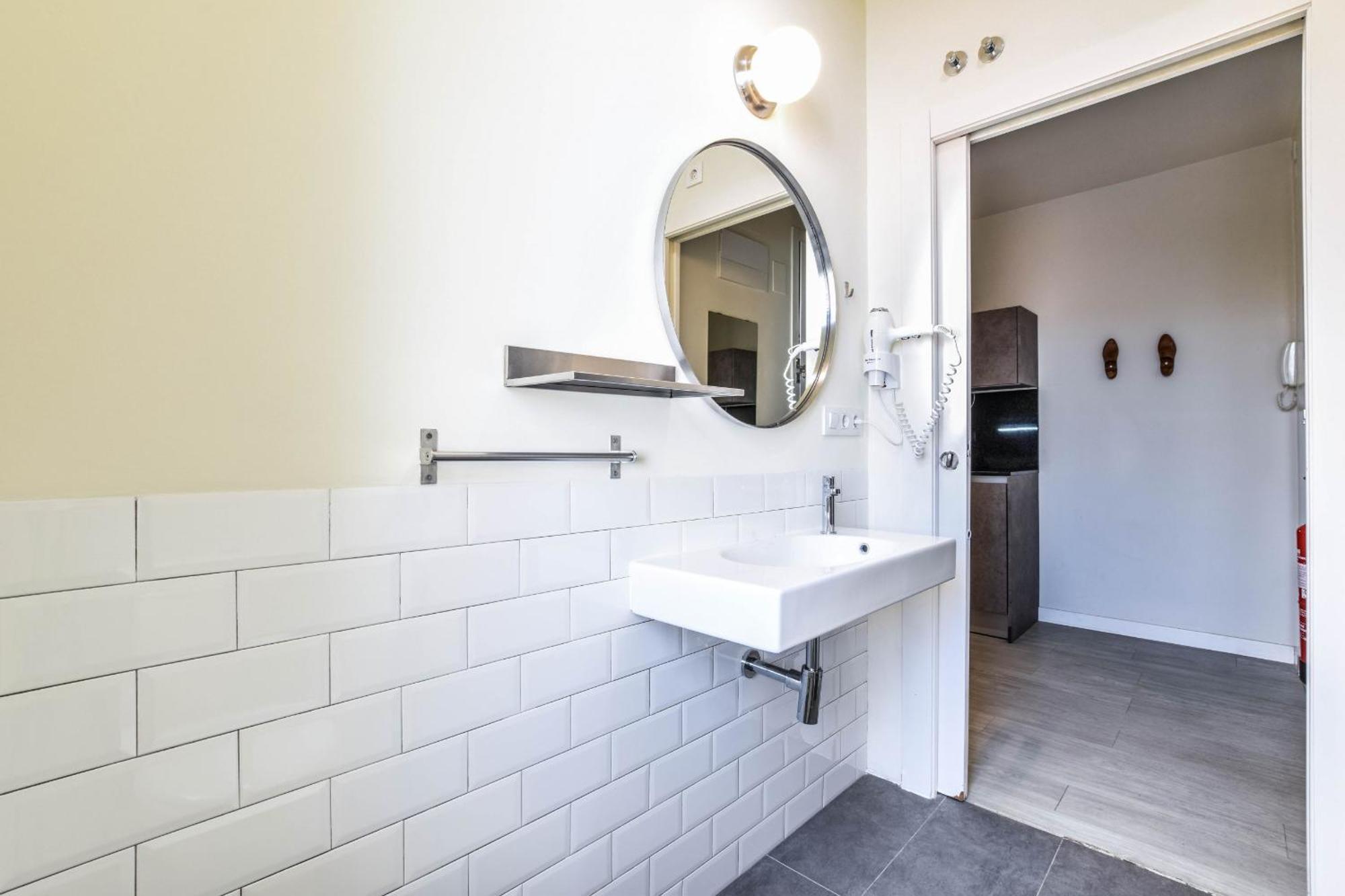 Apartamento Loft Reformado En Goya Alquiler Temporal Madrid Exterior foto